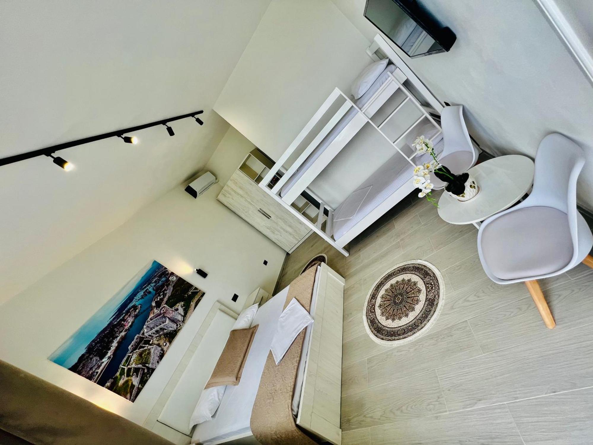 Široka Iart Residence מראה חיצוני תמונה