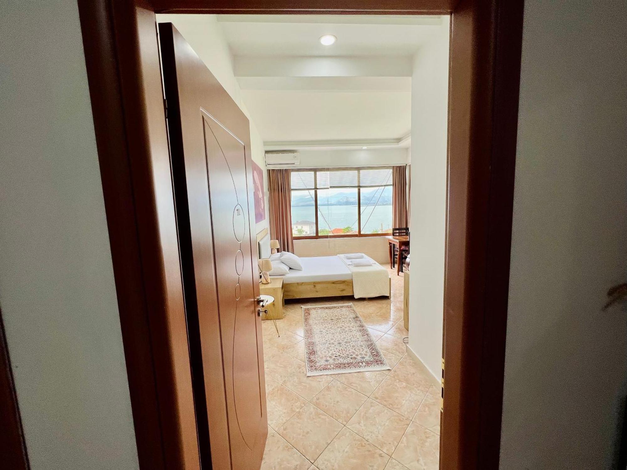 Široka Iart Residence מראה חיצוני תמונה