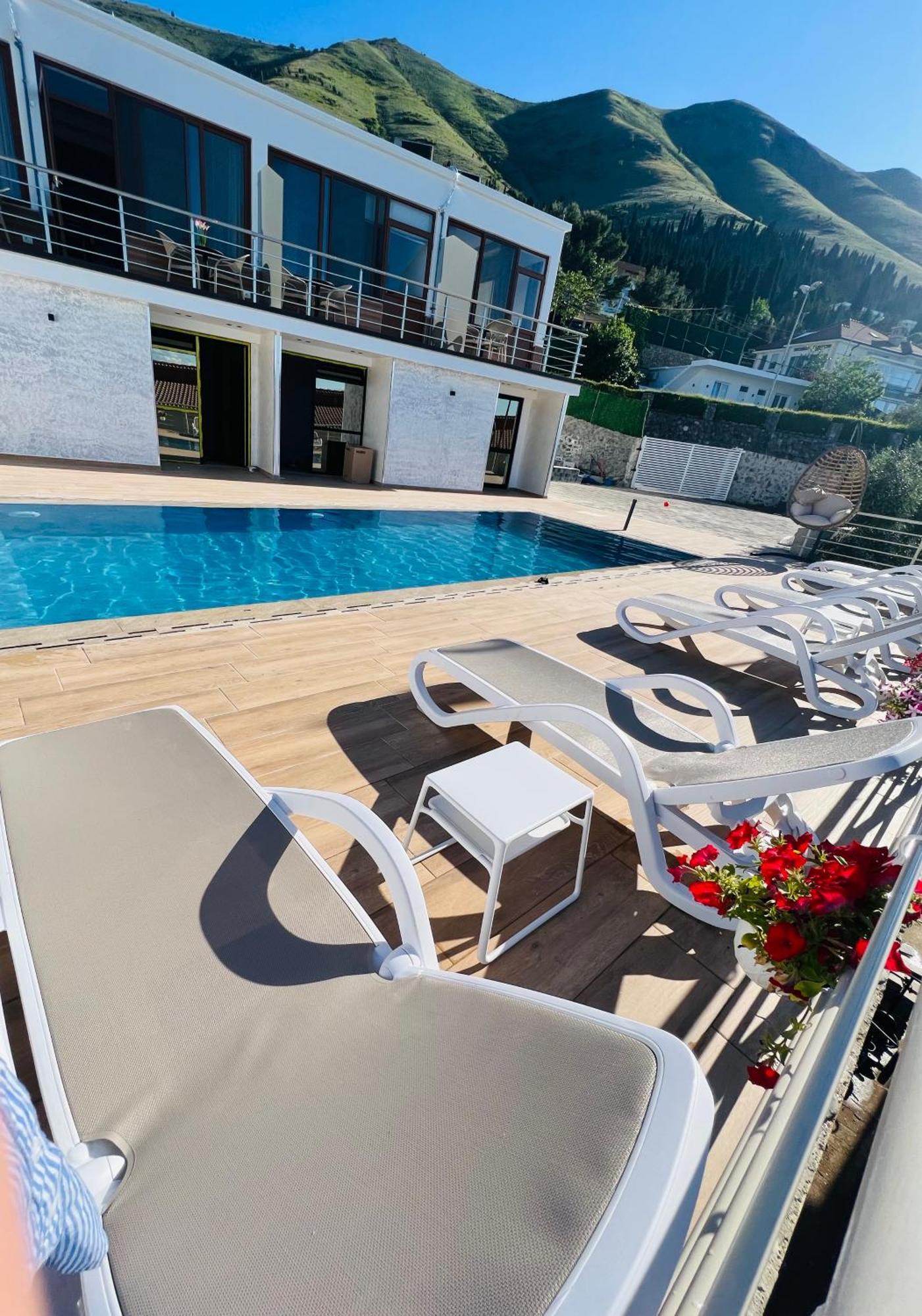 Široka Iart Residence מראה חיצוני תמונה