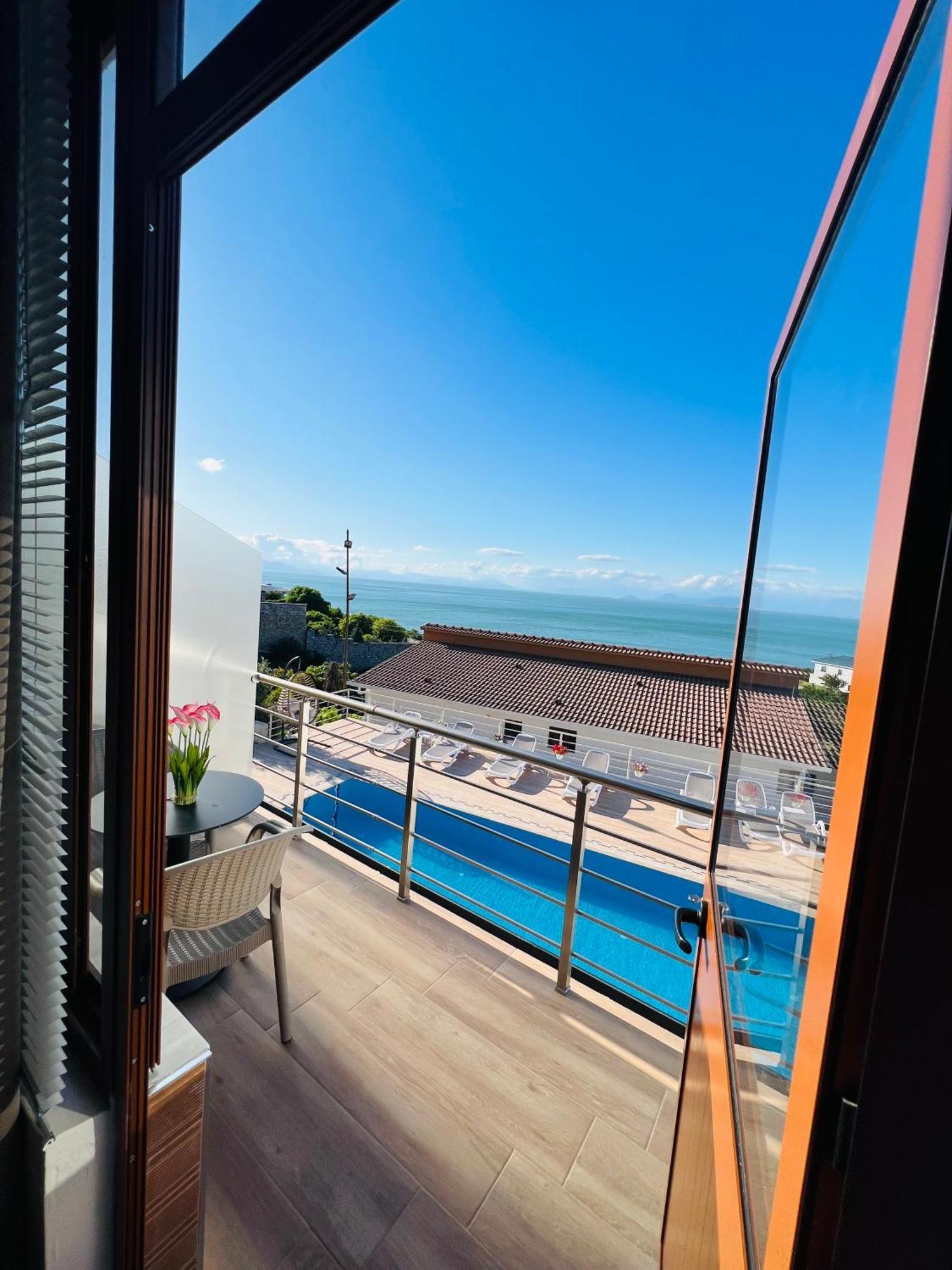 Široka Iart Residence מראה חיצוני תמונה